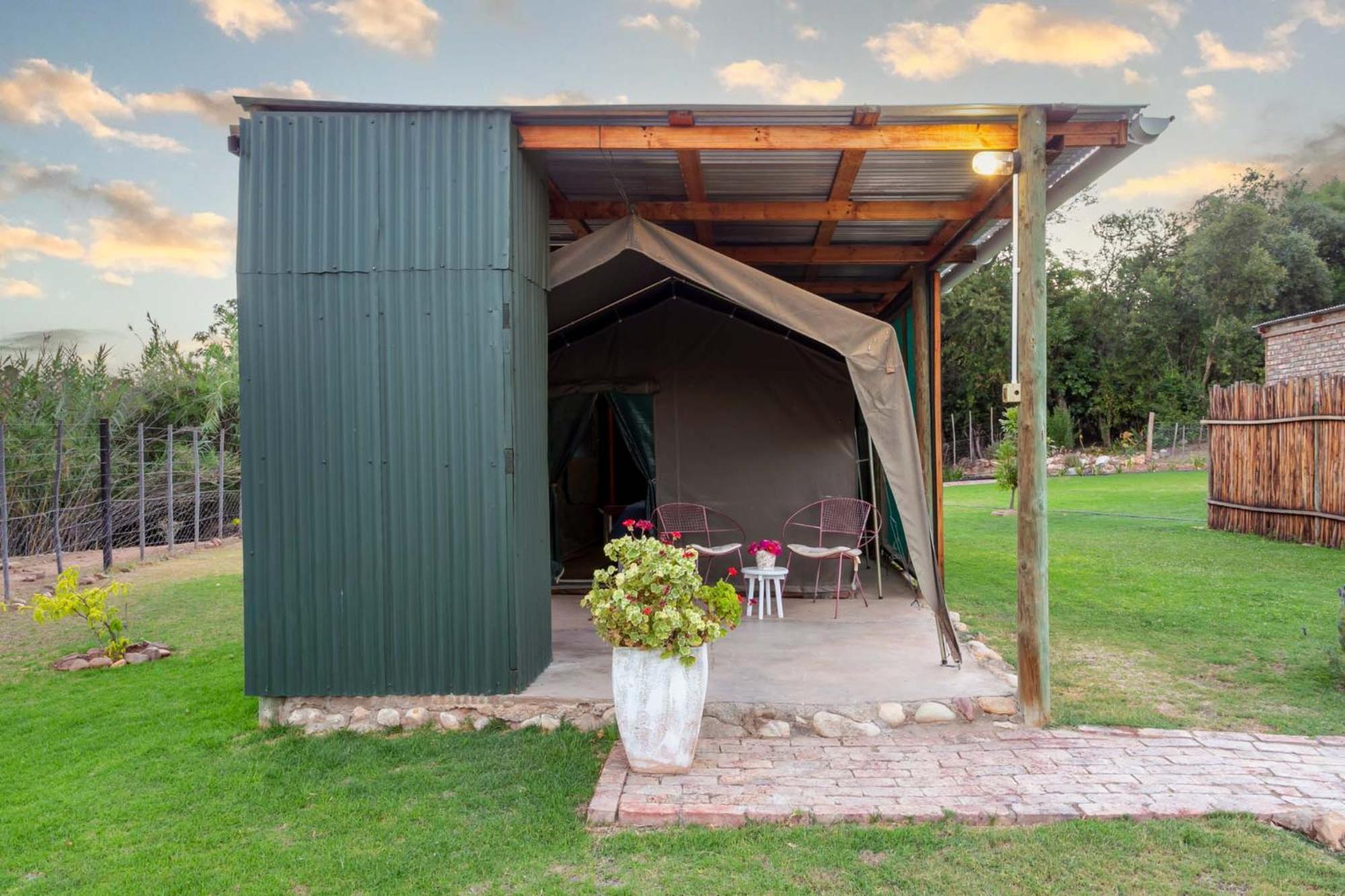 Schoemanshoek Glamping Оудсхорн Екстериор снимка